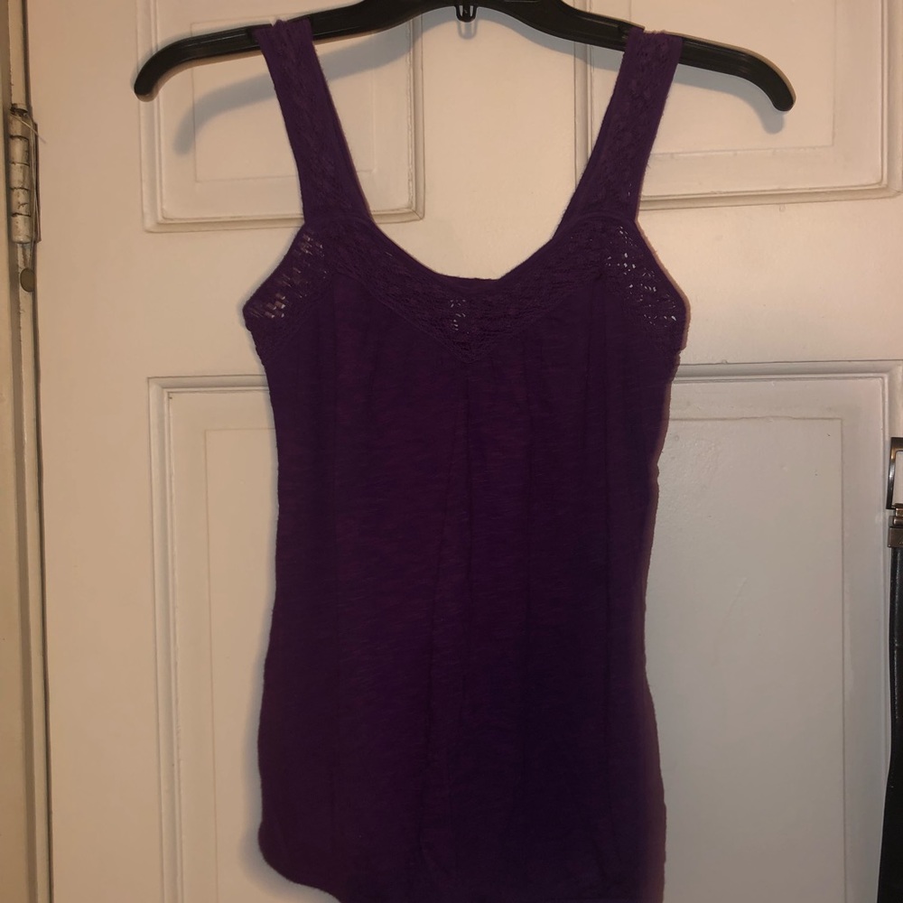Old navy tank top